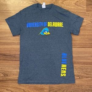 University of Delaware Tshirt size small